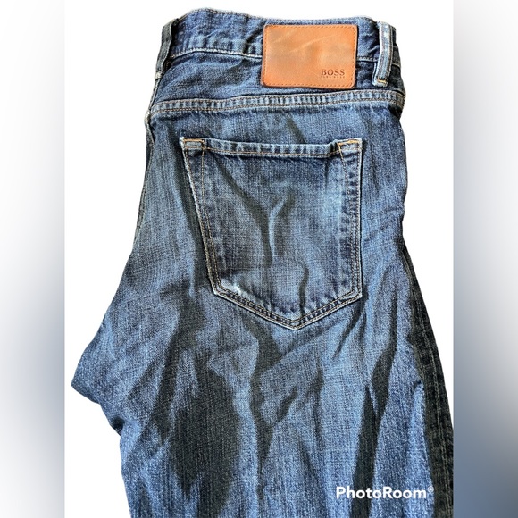 Hugo Boss Jeans - Picture 2 of 10